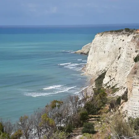 La Valle Degli Dei *