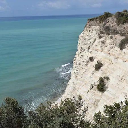 La Valle Degli Dei